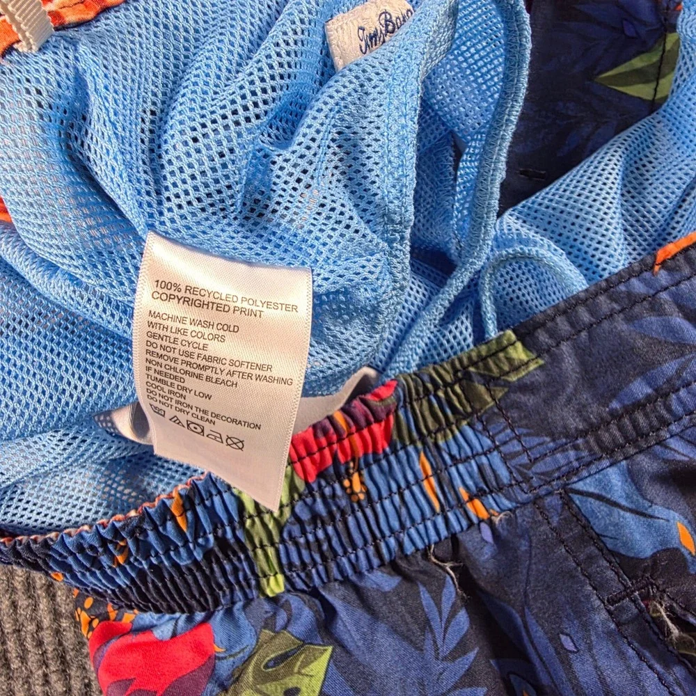 Tommy Bahama Mens Tropical Hibiscus Floral Swim Trunks‎ Navy Blue Small
